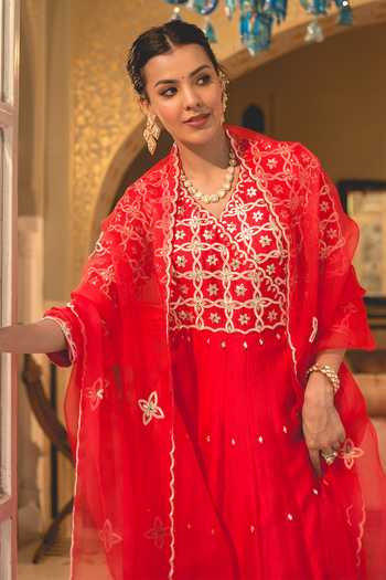 Surbhi Shah Orange Cotton Gota Patti Embellished Angarkha Set Online at Aza Fashions Surbhi Shah_Orange Cotton Gota Patti Embellished Angarkha Set _Online_at_Aza_Fashions