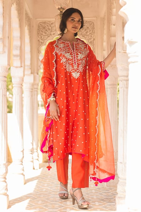 Surbhi Shah Banarasi Chanderi Zardosi Embroidered Kurta & Pant Set 