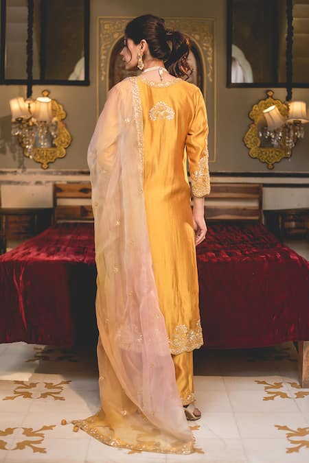 Surbhi Shah Gota Embroidered Straight Kurta & Pant Set