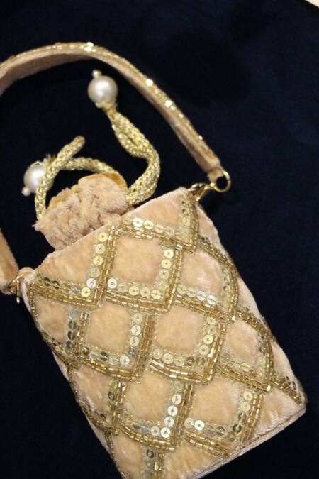 Buy Feza Bags Beige Embroidery Trellis Circular Bag Buy_Feza Bags_Beige Embroidery Trellis Circular Bag