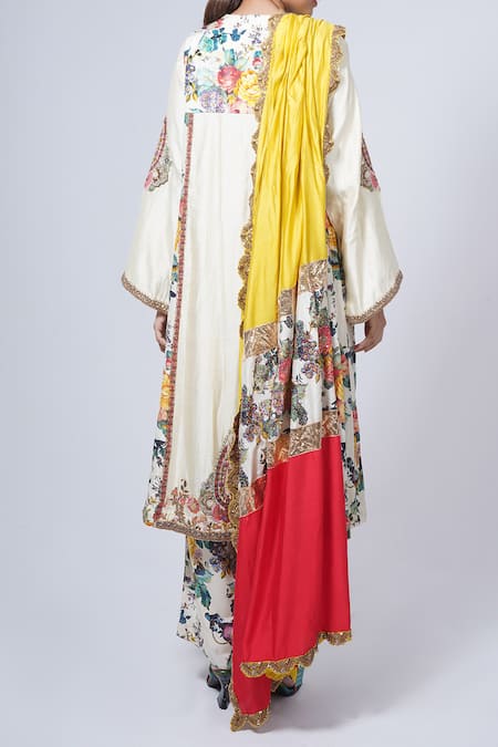 Shop Debyani + CO Ivory Cotton Embroidery Split V-neck Floral Print And Kurta Set at Aza Fashions Shop_Debyani + CO_Ivory Cotton Embroidery Split V-neck Floral Print And Kurta Set _at_Aza_Fashions