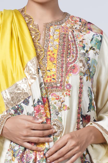 Buy Debyani + CO Ivory Cotton Embroidery Split V-neck Floral Print And Kurta Set Online at Aza Fashions Buy_Debyani + CO_Ivory Cotton Embroidery Split V-neck Floral Print And Kurta Set _Online_at_Aza_Fashions