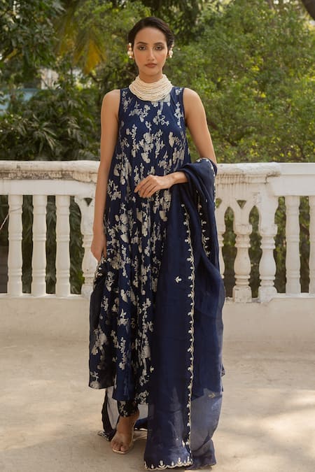 Paulmi and Harsh Blue Silver Jacquard Print Gul Round Neck Anarkali Pant Set 