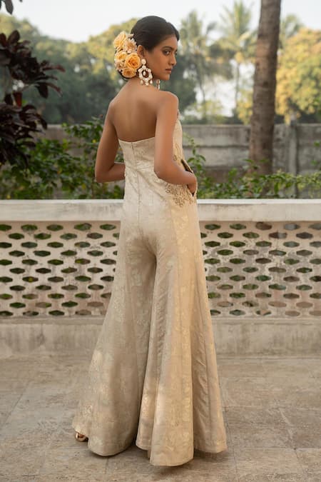 Paulmi And Harsh Victorian Fleur Woven Embellished Jumpsuit 