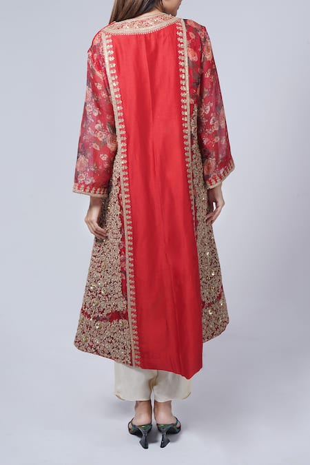 Shop Debyani + CO Red Cotton Sequins, Embroidery Round Neck Kurta Set at Aza Fashions Shop_Debyani + CO_Red Cotton Sequins, Embroidery Round Neck Kurta Set _at_Aza_Fashions