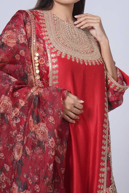 Buy Debyani + CO Red Cotton Sequins, Embroidery Round Neck Kurta Set Online at Aza Fashions Buy_Debyani + CO_Red Cotton Sequins, Embroidery Round Neck Kurta Set _Online_at_Aza_Fashions
