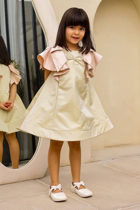 Shop Janyas Closet Green , , Pearls Moon Mist Bow Detailed Dress Online at Aza Fashions Shop_Janyas Closet_Green , , Pearls Moon Mist Bow Detailed Dress_Online_at_Aza_Fashions