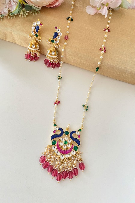 Namasya Half Crescent Carved Pendant Necklace Set 