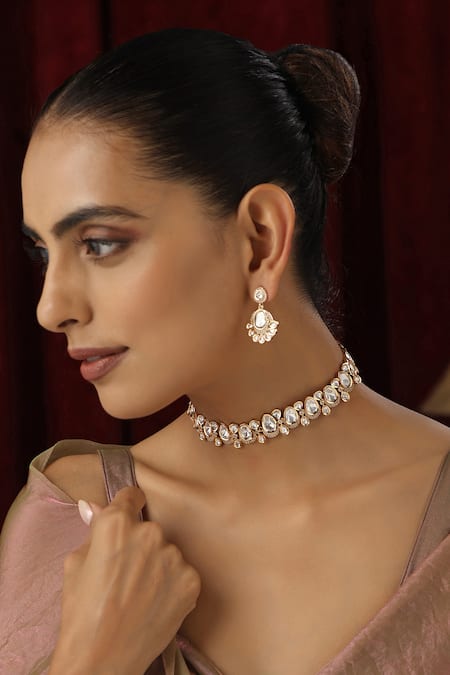 Shop Swabhimann Rose Gold Stones, Diamonds Drop Polki Studded Choker Set Online at Aza Fashions Shop_Swabhimann_Rose Gold Stones, Diamonds Drop Polki Studded Choker Set _Online_at_Aza_Fashions