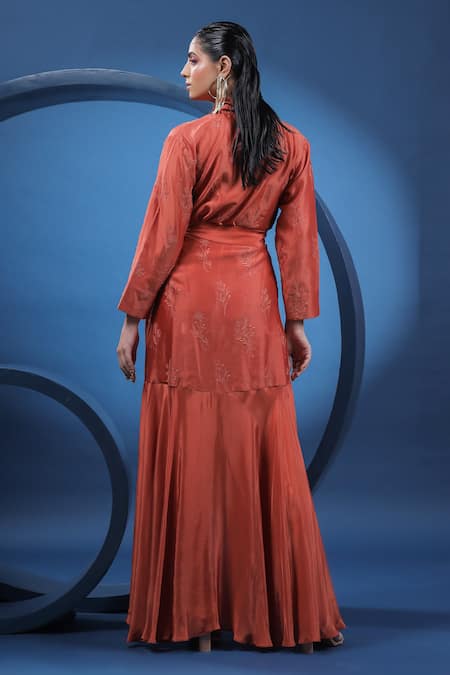 Coeur Floral Embroidered Shirt With Draped Skirt 