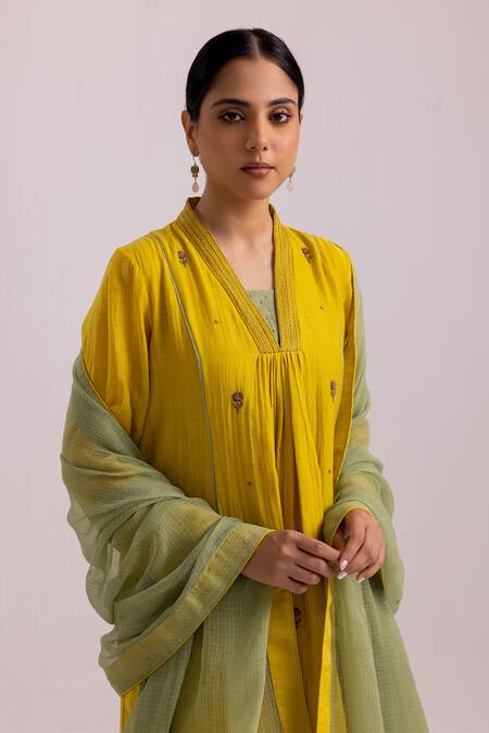Buy_Label Shreya Sharma_Yellow Chanderi, Kota Doria Sequins, Embroidery Collared Butti Kurta Pant Set _Online_at_Aza_Fashions