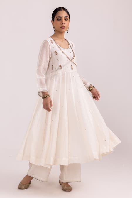 Buy_Label Shreya Sharma_White Chanderi, Organza, Cotton Sequins, Butti Angarkha Anarkali Pant Set _Online_at_Aza_Fashions