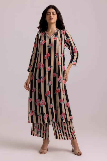 Label Shreya Sharma Rose Stripe Pattern Kurta With Pant 