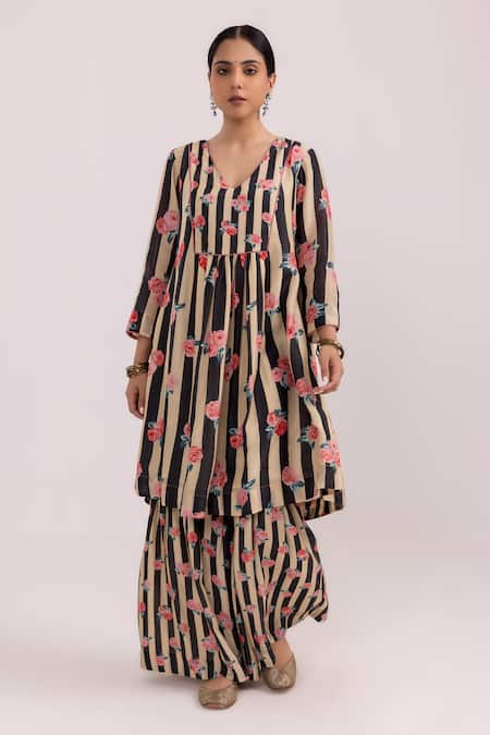 Label Shreya Sharma Rose Stripe Pattern Kurta With Sharara 