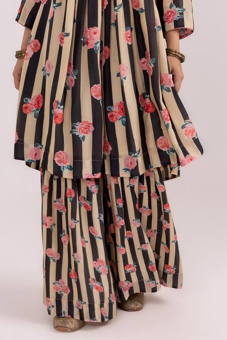 Label Shreya Sharma_Black Cotton, Silk Embroidery V-neck Rose Stripe Pattern Kurta With Sharara _Online_at_Aza_Fashions