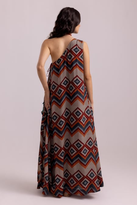 Shop Label Shreya Sharma Beige Crepe, Cotton One Shoulder Knit Patterned Dress at Aza Fashions Shop_Label Shreya Sharma_Beige Crepe, Cotton One Shoulder Knit Patterned Dress _at_Aza_Fashions