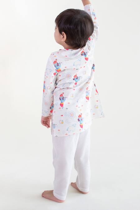 Shop Tiber Taber White Cotton Woven Krishna Print Kurta And Pant Set at Aza Fashions Shop_Tiber Taber_White Cotton Woven Krishna Print Kurta And Pant Set _at_Aza_Fashions