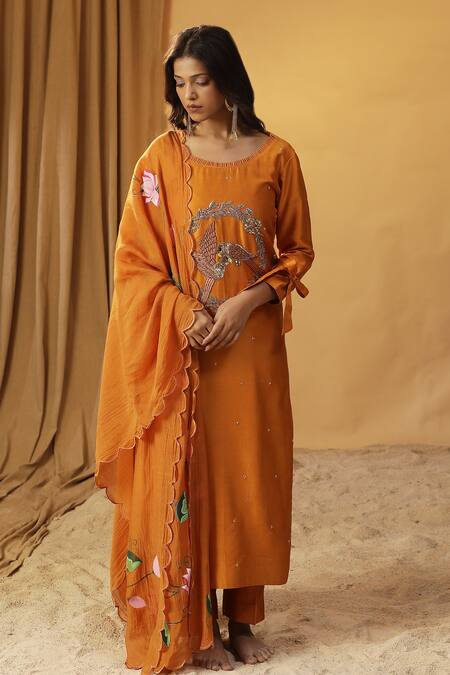 Shop Arpita Sulakshana Orange Chanderi Beads, Stones Round Neck Bird Embroidered Kurta And Pant Set Online at Aza Fashions Shop_Arpita Sulakshana_Orange Chanderi Beads, Stones Round Neck Bird Embroidered Kurta And Pant Set _Online_at_Aza_Fashions