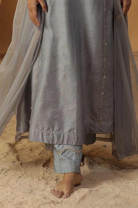 Buy Arpita Sulakshana Blue Chanderi Embroidery Square Neck Lace Kurta With Jacket Online at Aza Fashions Buy_Arpita Sulakshana_Blue Chanderi Embroidery Square Neck Lace Kurta With Jacket _Online_at_Aza_Fashions