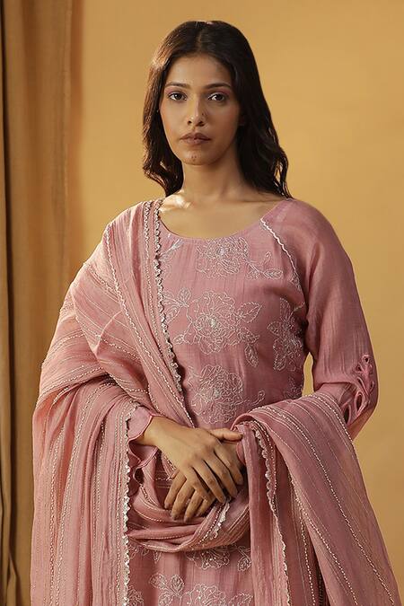 Arpita Sulakshana Pink Chanderi Embroidery, Lace Round Neck Resham Kurta And Pant Set Online at Aza Fashions Arpita Sulakshana_Pink Chanderi Embroidery, Lace Round Neck Resham Kurta And Pant Set _Online_at_Aza_Fashions