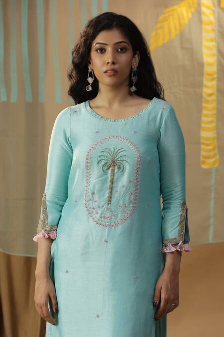 Buy_Arpita Sulakshana_Sky Blue Chanderi Beads, Stones Round Palm Tree Embroidered Kurta And Pant Set 