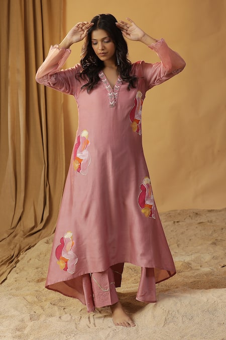 Buy_Arpita Sulakshana_Pink Chanderi Pearls, Cut Work V-neck Hand Painted A-line Kurta With Pant _Online_at_Aza_Fashions