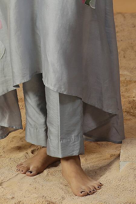 Arpita Sulakshana Blue Chanderi Embroidery V-neck A-line Kurta With Pant Online at Aza Fashions Arpita Sulakshana_Blue Chanderi Embroidery V-neck A-line Kurta With Pant _Online_at_Aza_Fashions