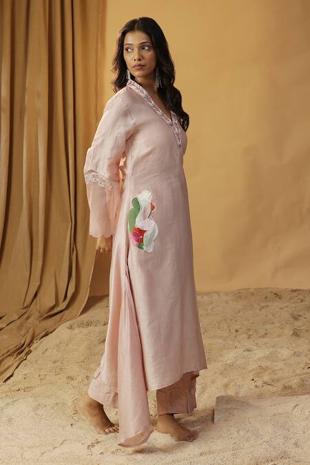 Arpita Sulakshana_Pink Chanderi Pearls, Cut Work V-neck Cutdana Embroidered A-line Kurta With Pant _at_Aza_Fashions
