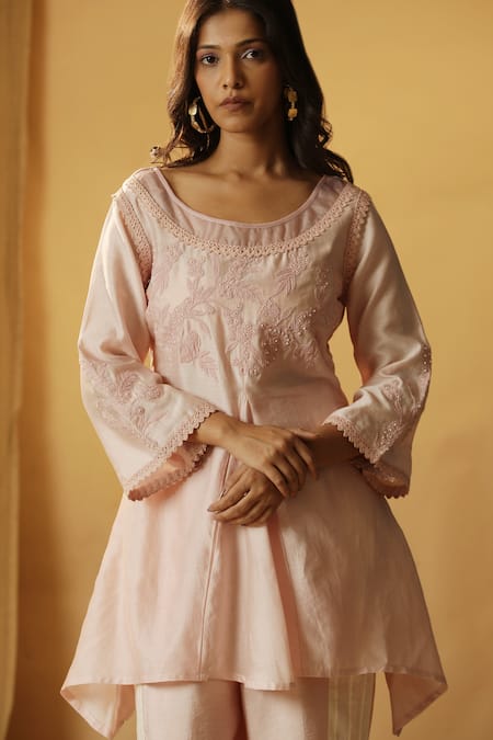 Arpita Sulakshana Pink Chanderi Embroidery, Cut Work Round Neck Pearl Asymmetric Kurta With Pant at Aza Fashions Arpita Sulakshana_Pink Chanderi Embroidery, Cut Work Round Neck Pearl Asymmetric Kurta With Pant _at_Aza_Fashions