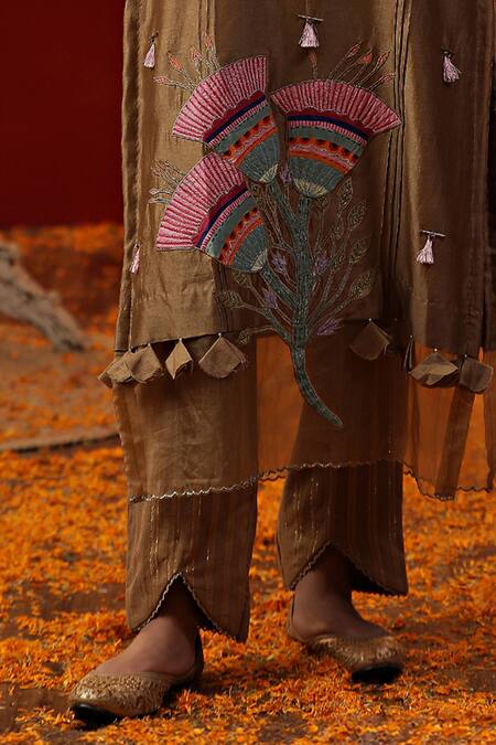 Arpita Sulakshana Gold Chanderi Silk, Cotton Embroidery, Tassels, Floral Patchwork Kurta Set Online at Aza Fashions Arpita Sulakshana_Gold Chanderi Silk, Cotton Embroidery, Tassels, Floral Patchwork Kurta Set _Online_at_Aza_Fashions