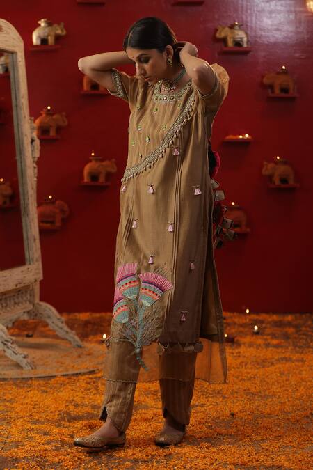 Shop_Arpita Sulakshana_Gold Chanderi Silk, Cotton Embroidery, Tassels, Floral Patchwork Kurta Set _Online_at_Aza_Fashions