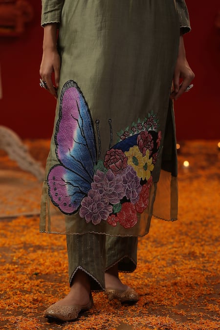 Arpita Sulakshana_Green Cotton, Chanderi Silk, Crepe Embroidery, Butterfly Hand Painted Kurta Set _at_Aza_Fashions