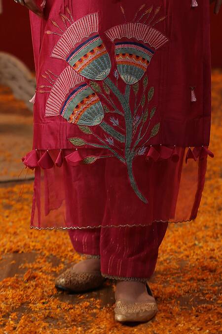 Buy Arpita Sulakshana Pink Cotton, Chanderi Silk Tassels, Embroidery, Cut Bell Hand Painted Kurta Set Online at Aza Fashions Buy_Arpita Sulakshana_Pink Cotton, Chanderi Silk Tassels, Embroidery, Cut Bell Hand Painted Kurta Set _Online_at_Aza_Fashions