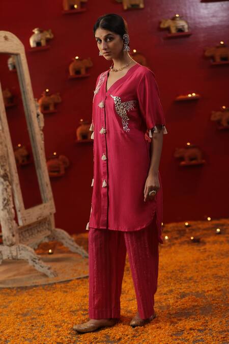 Arpita Sulakshana_Pink Cotton, Chanderi Silk, Bird Placement Embroidered Kurta And Flared Pant Set _at_Aza_Fashions
