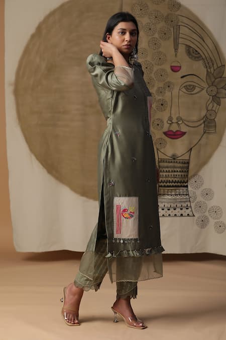 Arpita Sulakshana_Green Chanderi Silk, Crepe Sequins, Crystals, Beads, Hand Painted Kurta Pant Set _at_Aza_Fashions