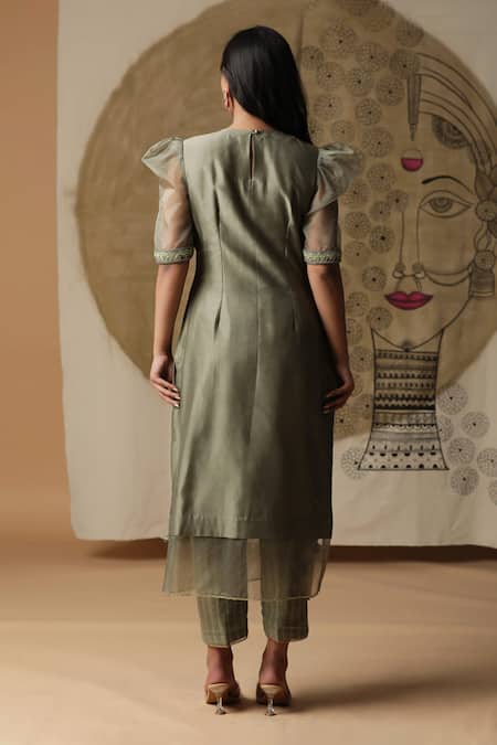 Shop Arpita Sulakshana Green Chanderi Silk, Crepe Sequins, Beads, Flower Hand Painted Kurta Pant Set at Aza Fashions Shop_Arpita Sulakshana_Green Chanderi Silk, Crepe Sequins, Beads, Flower Hand Painted Kurta Pant Set _at_Aza_Fashions