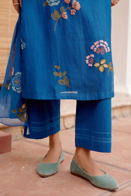 Vaayu Blue Cotton, Muslin Embroidery Round Neck Floral Kurta Set Online at Aza Fashions Vaayu_Blue Cotton, Muslin Embroidery Round Neck Floral Kurta Set _Online_at_Aza_Fashions