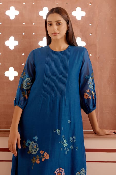 Buy Vaayu Blue Cotton Muslin Embroidery Thread Applique Round Floral Dress Online at Aza Fashions Buy_Vaayu_Blue Cotton Muslin Embroidery Thread Applique Round Floral Dress_Online_at_Aza_Fashions