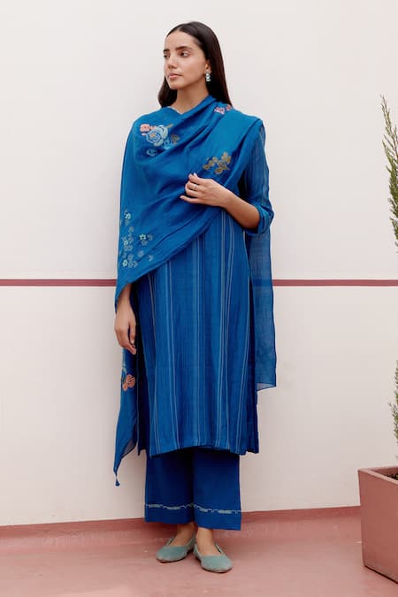 Vaayu_Blue Cotton, Muslin Embroidery Round Neck Linear Kurta Set_Online_at_Aza_Fashions