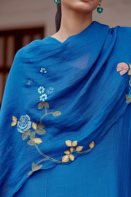Buy_Vaayu_Blue Cotton, Muslin Embroidery V-neck Floral Applique Anarkali With Dupatta