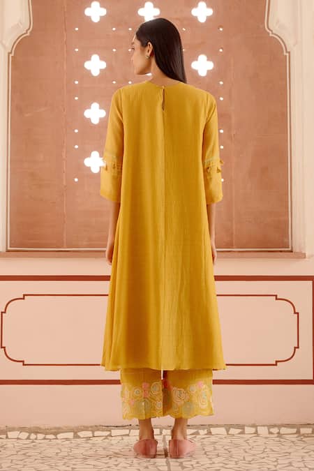 Shop Vaayu Yellow Cotton, Muslin Embroidery Round Neck Pintuck Kurta And Pant Set at Aza Fashions Shop_Vaayu_Yellow Cotton, Muslin Embroidery Round Neck Pintuck Kurta And Pant Set _at_Aza_Fashions