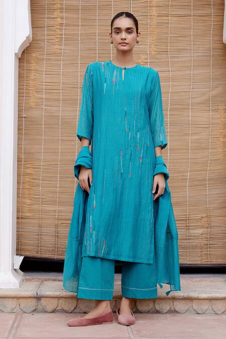 Buy_Vaayu_Blue Cotton, Muslin Embroidery Keyhole Neck Linear Kurta Pant Set_Online_at_Aza_Fashions