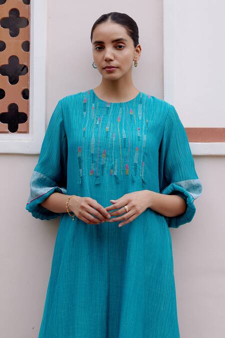 Vaayu_Blue Cotton, Muslin Embroidery Round Neck Stripe Print Kurta And Pant Set_Online_at_Aza_Fashions