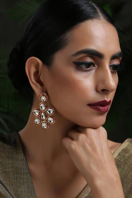 Shop Paisley Pop Red Embroidery Floral Kundan Embellished Studs Online at Aza Fashions Shop_Paisley Pop_Red Embroidery Floral Kundan Embellished Studs _Online_at_Aza_Fashions