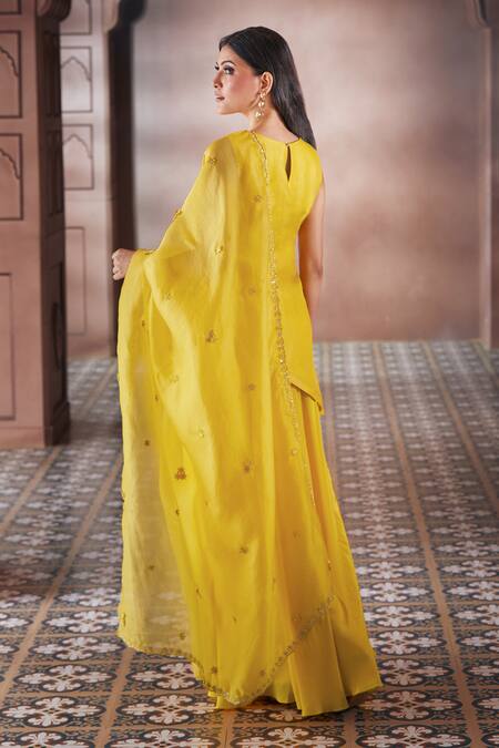 Shop Aariyana Couture Yellow Silk Organza, Viscose Embroidery, Pearls Round Botanic Kurta Sharara Set at Aza Fashions Shop_Aariyana Couture_Yellow Silk Organza, Viscose Embroidery, Pearls Round Botanic Kurta Sharara Set_at_Aza_Fashions
