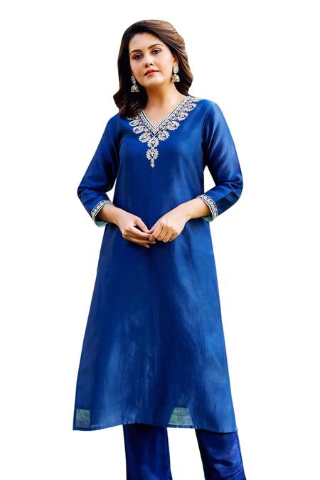 Shop Missprint Blue Silk, Cotton, Chanderi Embroidery V-neck Elegance Kurta Pant Set Shop_Missprint_Blue Silk, Cotton, Chanderi Embroidery V-neck Elegance Kurta Pant Set