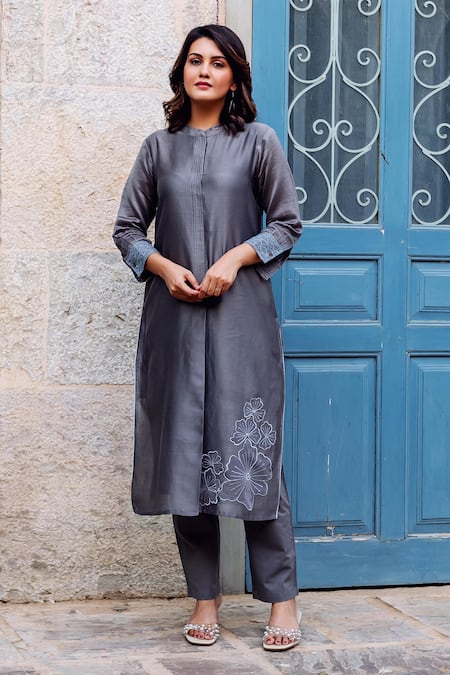 Shop Missprint Grey Silk, Chanderi, Cotton Embroidery, Cut Work Mandarin Mist Thread Kurta Set at Aza Fashions Shop_Missprint_Grey Silk, Chanderi, Cotton Embroidery, Cut Work Mandarin Mist Thread Kurta Set _at_Aza_Fashions