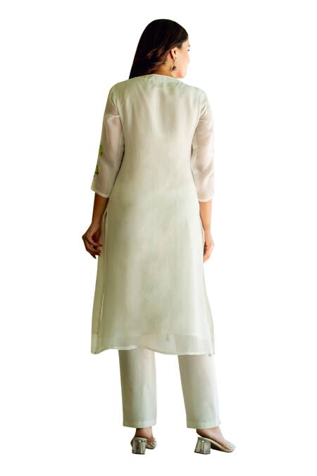 Shop Missprint White Kurta Silk Chanderi Hand Painted Floral Notched Round Blossom Set Shop_Missprint_White Kurta Silk Chanderi Hand Painted Floral Notched Round Blossom Set