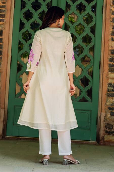Buy Missprint White Silk, Chanderi, Cotton Embroidery V-neck Blossom Hand Paint Kurta Pant Set Buy_Missprint_White Silk, Chanderi, Cotton Embroidery V-neck Blossom Hand Paint Kurta Pant Set