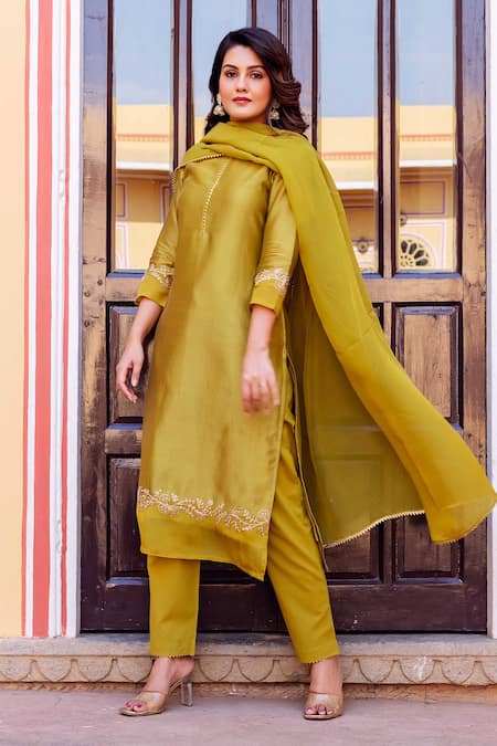 Shop Missprint Gold Silk, Chanderi, Cotton, Organza Gota Swarnali Embroidered Placket Kurta Set at Aza Fashions Shop_Missprint_Gold Silk, Chanderi, Cotton, Organza Gota Swarnali Embroidered Placket Kurta Set _at_Aza_Fashions